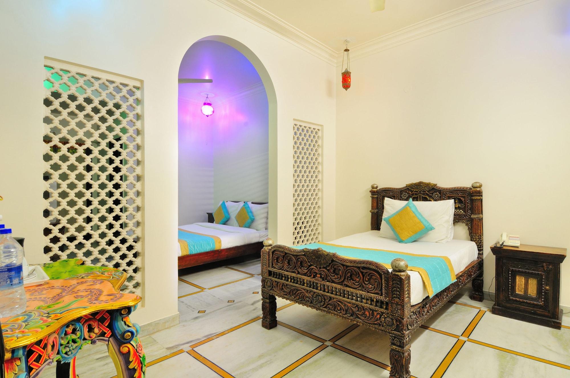 Staybook-Jyoti Mahal A Heritage Hotel New Delhi Extérieur photo