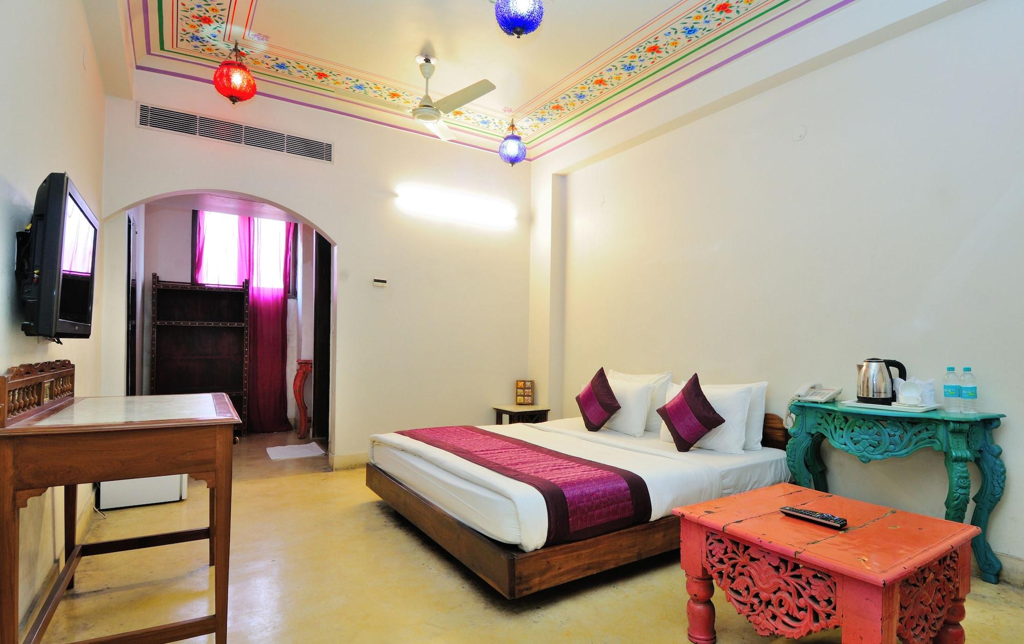 Staybook-Jyoti Mahal A Heritage Hotel New Delhi Extérieur photo