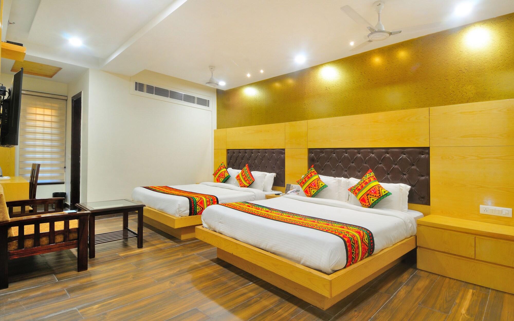 Staybook-Jyoti Mahal A Heritage Hotel New Delhi Extérieur photo