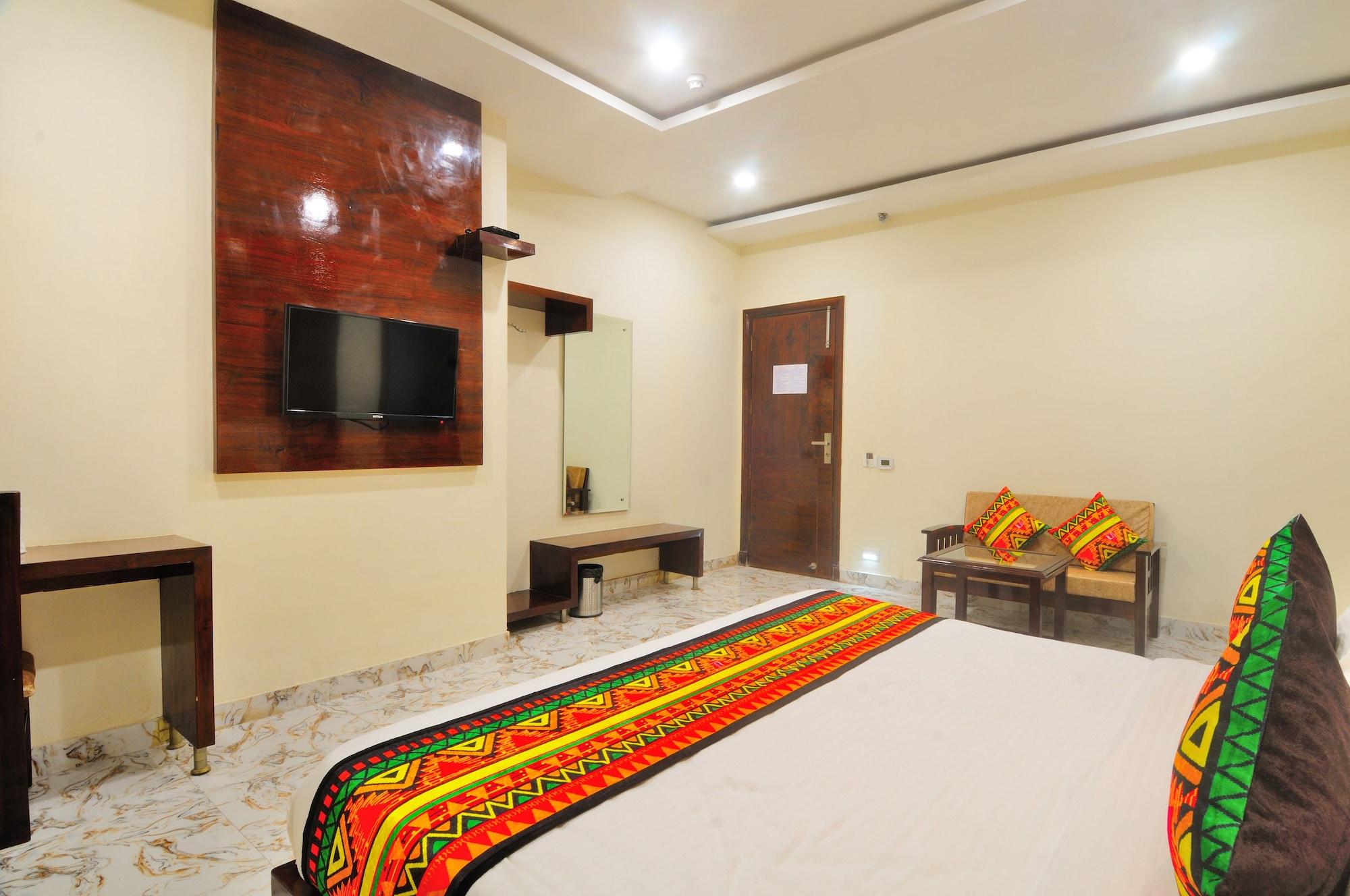 Staybook-Jyoti Mahal A Heritage Hotel New Delhi Extérieur photo