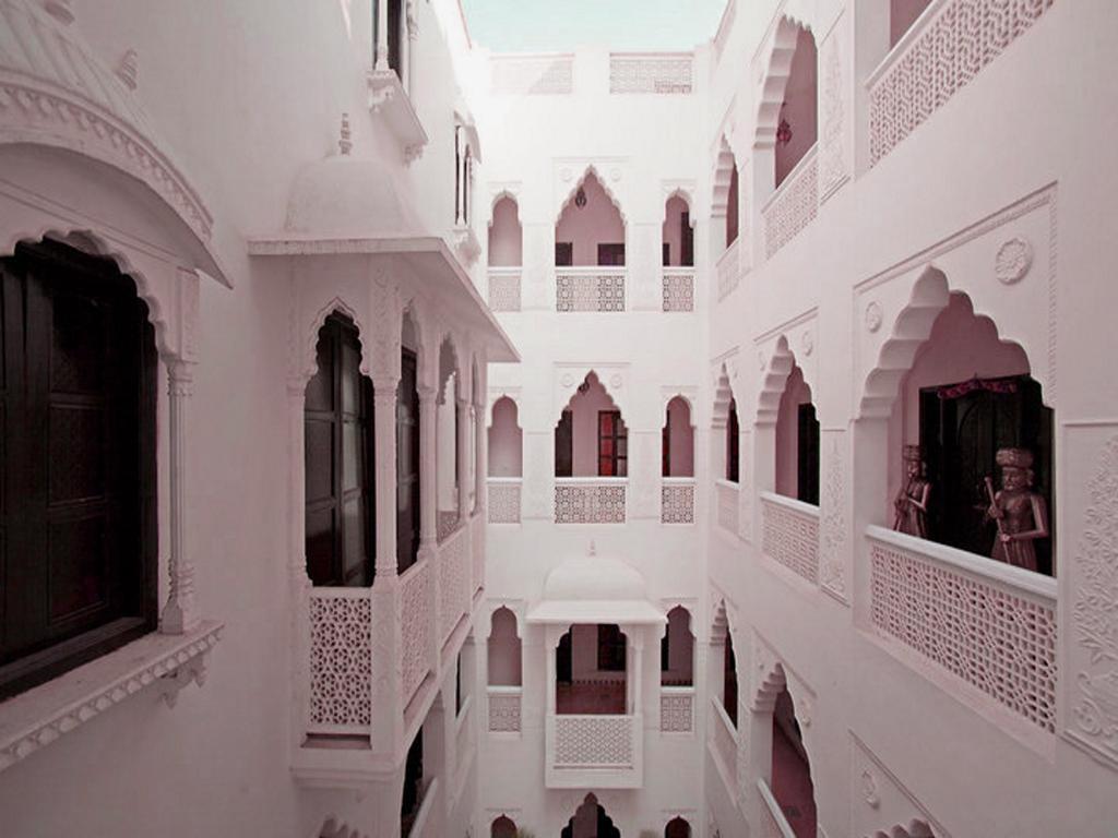 Staybook-Jyoti Mahal A Heritage Hotel New Delhi Extérieur photo
