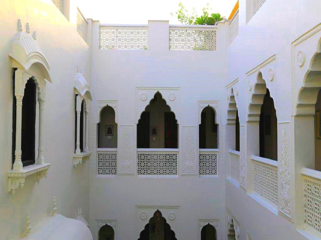 Staybook-Jyoti Mahal A Heritage Hotel New Delhi Extérieur photo